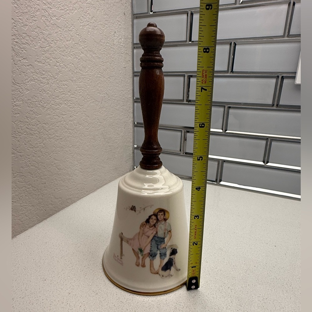 Vintage Norman Rockwell Bell Gorham Sweet Serenade 1981 Fine China - Picture 14 of 14